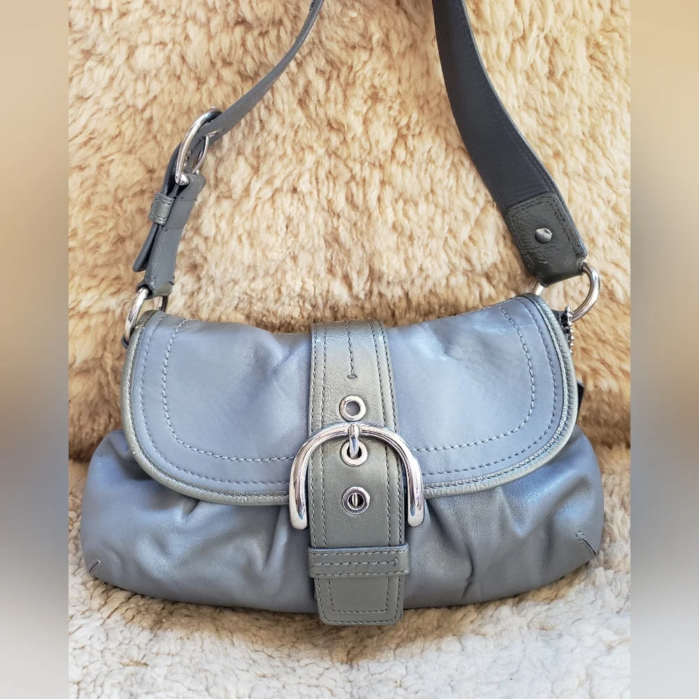 Coach Soho Hobo Bag Buckle Flap Y2k Shoulder Gray Vintage - Picture 1 of 10